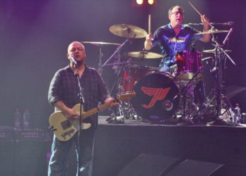 loudQUIETloud: Una película acerca de los Pixies