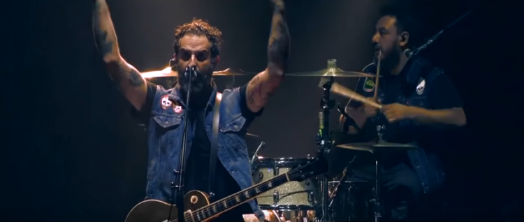 ¡Los Días de peda y de cruda de Molotov ya llegaron al cine!