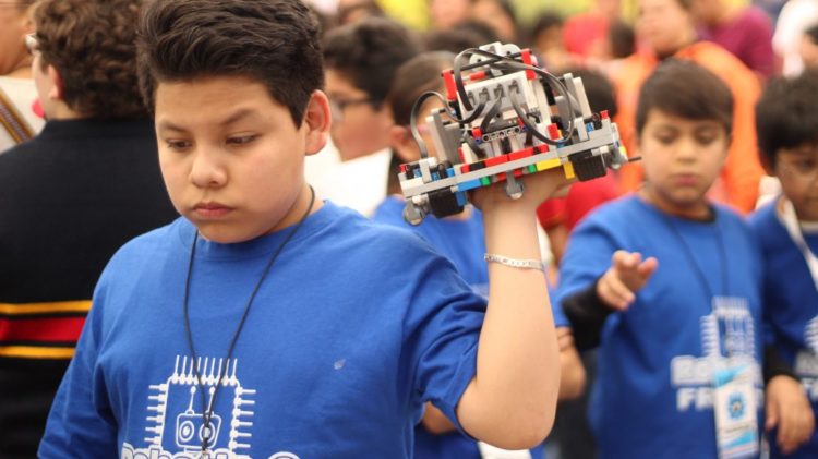 ¡A la gran final en INTELIBOTS!